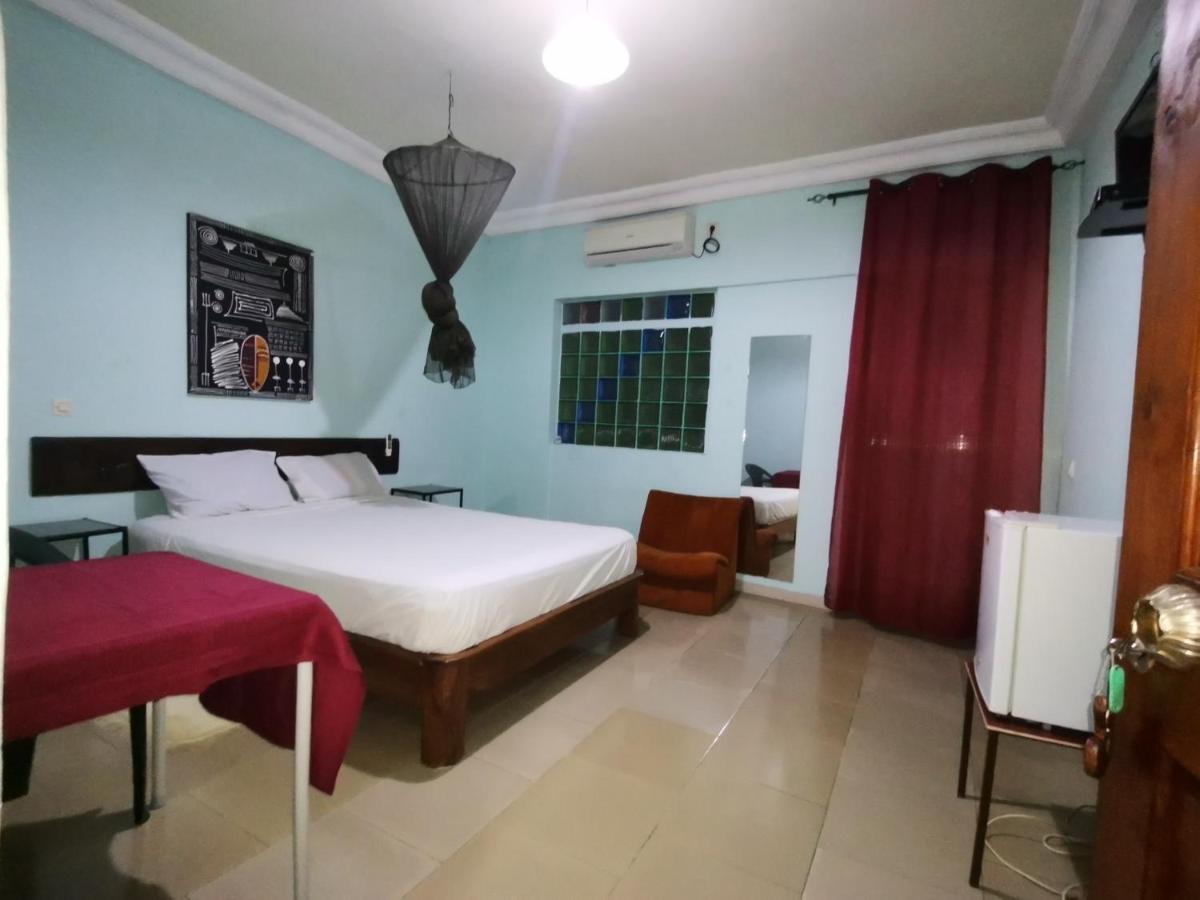 Hotel Badinca Alojamento Low Cost In Bissau Avenida Francisco Mendes Zewnętrze zdjęcie