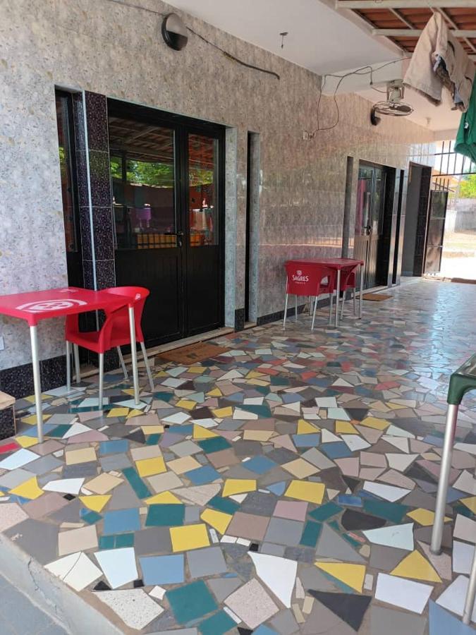 Hotel Badinca Alojamento Low Cost In Bissau Avenida Francisco Mendes Zewnętrze zdjęcie