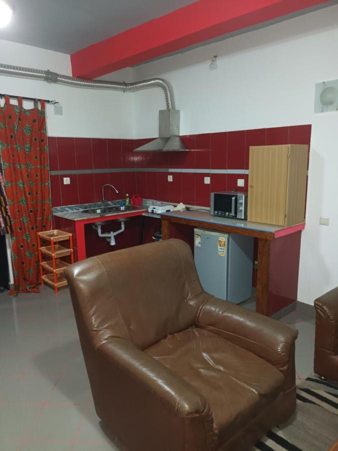 Hotel Badinca Alojamento Low Cost In Bissau Avenida Francisco Mendes Zewnętrze zdjęcie